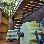 In Mit Garten By Interhome * באייריש אייסנשטיין